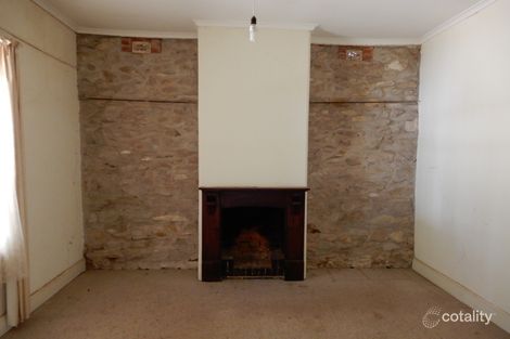 Property photo of 33 Mill Street Laura SA 5480