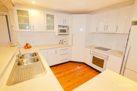 Property photo of 35 Semillon Crescent Eschol Park NSW 2558