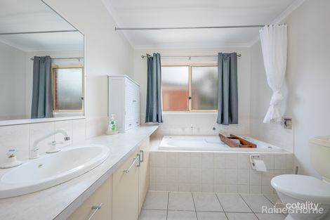 Property photo of 40 Anderson Road Sunbury VIC 3429