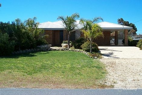 25 Blue Fin Dr, Golden Bay, WA 6174