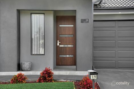 Property photo of 19 Sagittarii Road Kalkallo VIC 3064