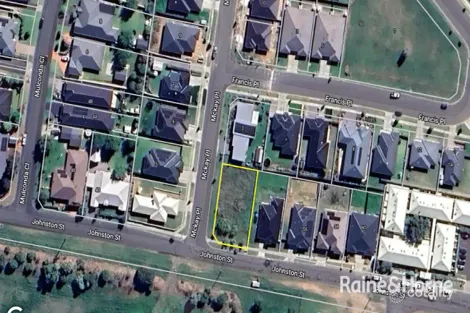 Property photo of 2 McKay Place North Tamworth NSW 2340