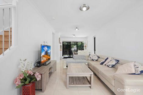 Property photo of 17 Brothers Lane Glenfield NSW 2167