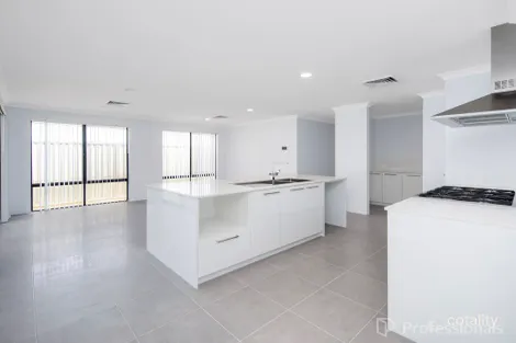 20 Hermosa Ave, Eglinton, WA 6034