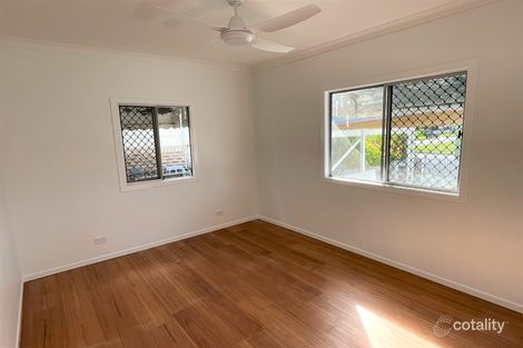 Property photo of 19 Tenth Avenue Sandgate QLD 4017
