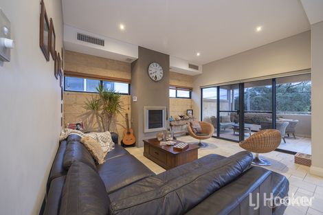 Property photo of 14 Beverley Crescent Quinns Rocks WA 6030