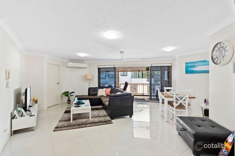 Property photo of 6/42 Falkinder Avenue Paradise Point QLD 4216