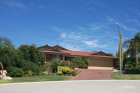 17 Oporto Rise, Coogee, WA 6166