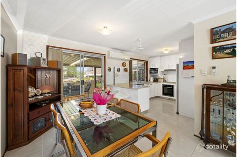 Property photo of 15/11-39 Kingaroy Avenue Helensvale QLD 4212