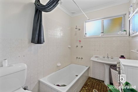 Property photo of 13 Charmhaven Avenue Charmhaven NSW 2263