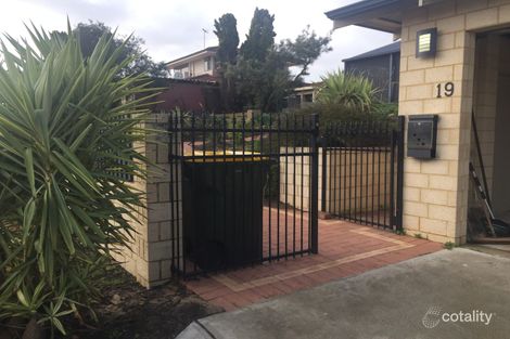 Property photo of 19 Lakehill Gardens Edgewater WA 6027