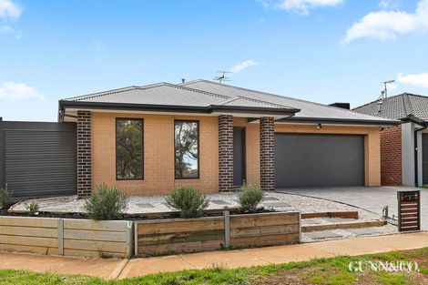 Property photo of 1 Euston Way Strathtulloh VIC 3338