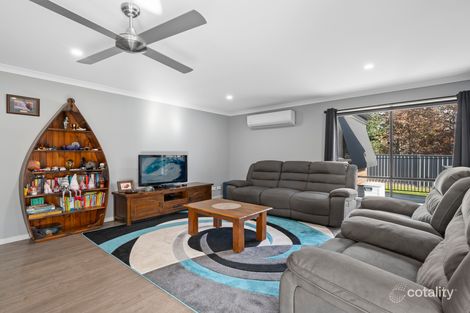Property photo of 23 Peak Court Mansfield VIC 3722
