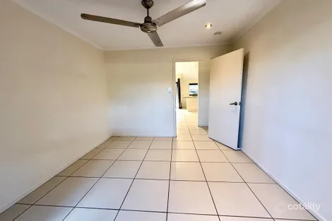 Property photo of 6/6-7 Maytown Close Manoora QLD 4870