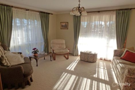 Property photo of 10 Birinta Place Orange NSW 2800