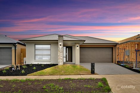 8 Patrobas Loop, Cranbourne East, VIC 3977