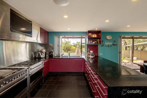 Property photo of 14 Cardine Close Jewells NSW 2280