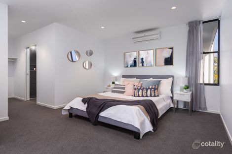 Property photo of 1/8 Bath Street Labrador QLD 4215