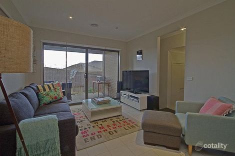 Property photo of 14 Westlander Way Doreen VIC 3754
