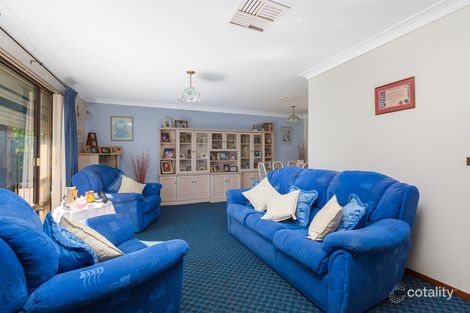 Property photo of 12 Baxendale Way Camillo WA 6111