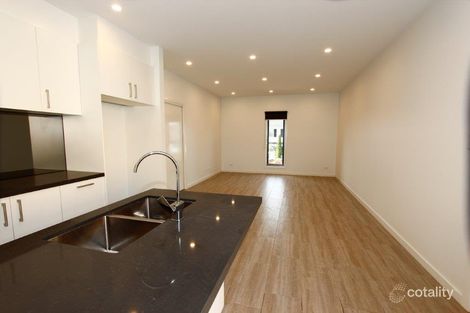 Property photo of 42B Fairbrae Avenue Belmont VIC 3216