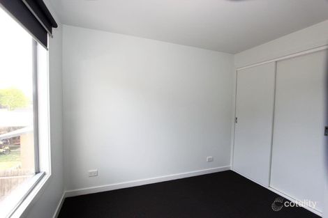 Property photo of 42B Fairbrae Avenue Belmont VIC 3216