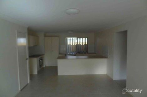 Property photo of 4 Warilla View Blacks Beach QLD 4740