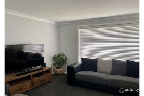 Property photo of 14 Illawarra Place Calala NSW 2340