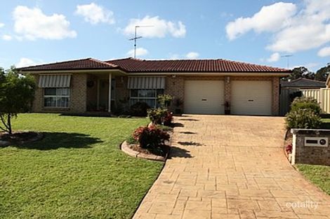 Property photo of 3 Titania Place Rosemeadow NSW 2560