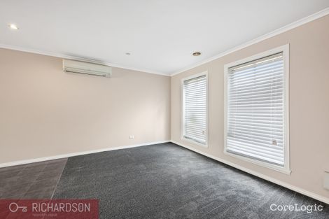 Property photo of 35 Wentworth Avenue Wyndham Vale VIC 3024