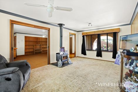 Property photo of 59 Grandview Parade Gorokan NSW 2263