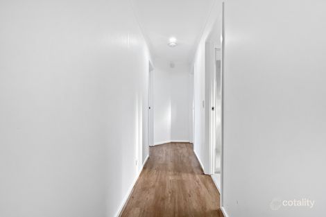 Property photo of 33 Danube Drive Werribee VIC 3030