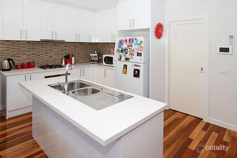 Property photo of 2/22 Lex Grove Oak Park VIC 3046