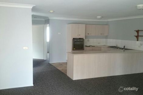 Property photo of 1/42 Cambridge Street Silkstone QLD 4304