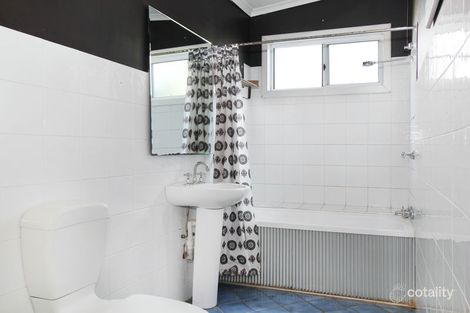 Property photo of 8 Denne Street West Tamworth NSW 2340