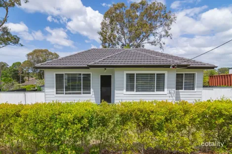 30 Alma St, Raymond Terrace, NSW 2324