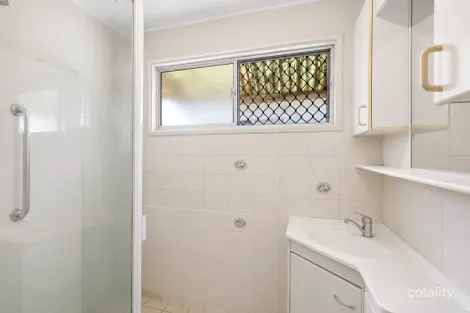 Property photo of 130 Beaufort Place Deception Bay QLD 4508