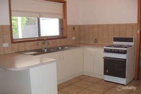 Property photo of 6 Frenshams Drive Woodcroft SA 5162