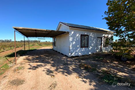 100 Pomroy Rd, Yenda, NSW 2681