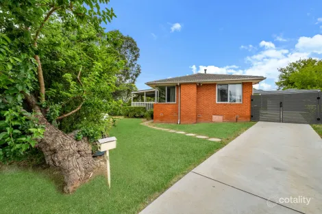 Property photo of 26 Cantor Crescent Higgins ACT 2615