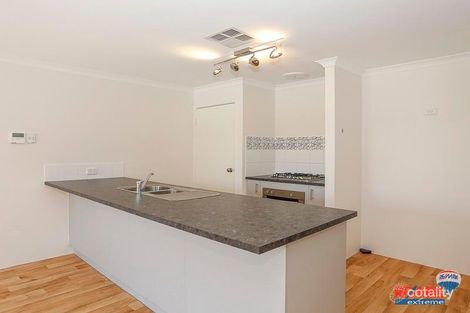 Property photo of 25 Conferta Link Banksia Grove WA 6031