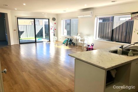 Property photo of 7 Emblem Street Tarneit VIC 3029