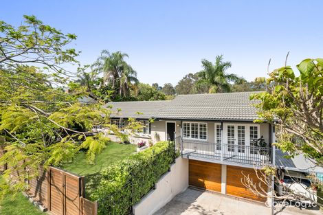Property photo of 13 Rialanna Street Kenmore QLD 4069