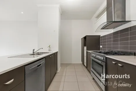 Property photo of 11 The Dairy Epping VIC 3076