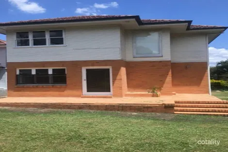 1 Weal Ave, Tarragindi, QLD 4121