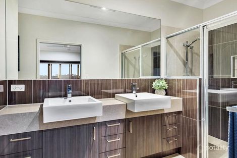 Property photo of 4 Village High Crescent Coomera QLD 4209