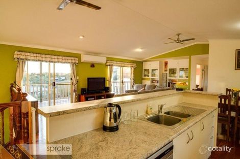 Property photo of 3 Bonnie Place Craignish QLD 4655