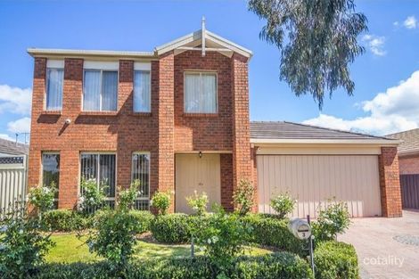 Property photo of 3 Bellarine Drive Cranbourne VIC 3977