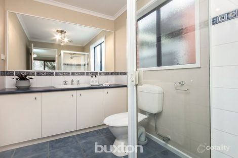 Property photo of 19 Jenna Court St Albans Park VIC 3219