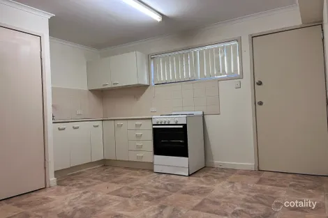 4/19 Clifton St, Booval, QLD 4304